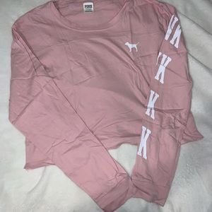 Cropped long sleeve shirt